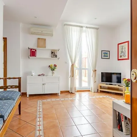 Corradi 4 With Terrace Lejlighed Rom